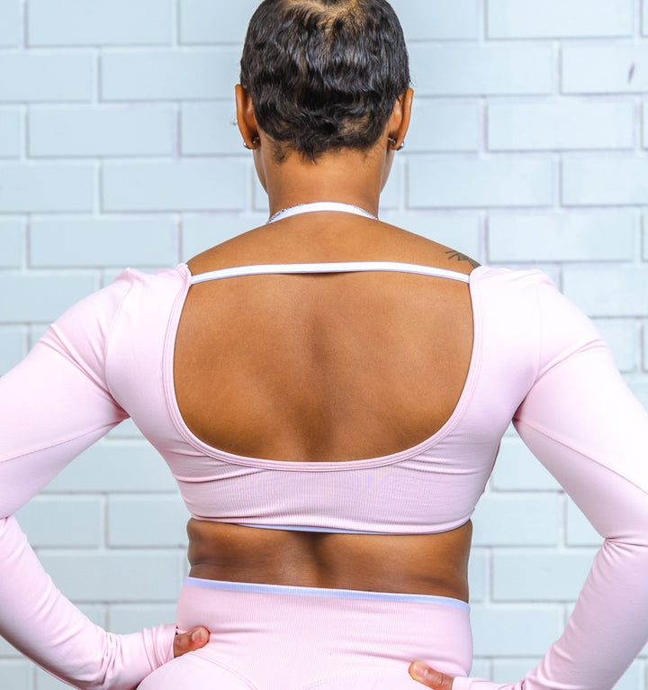 CURVY LONG SLEEVE CROP TOP WITH BUILT-IN SPORTS BRA